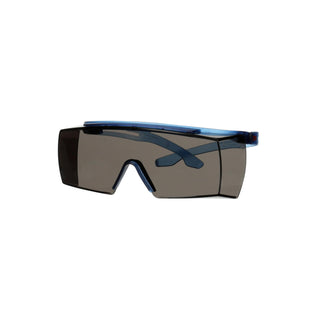 3M SecureFit 3700 Series, SF3702AS-BLU, Blue Temple, Gray OTG Anti-
scratch lens