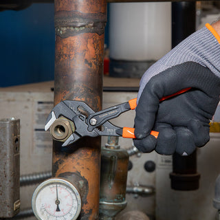 Klein Tools D5317 Compact Plier Wrench, 7"