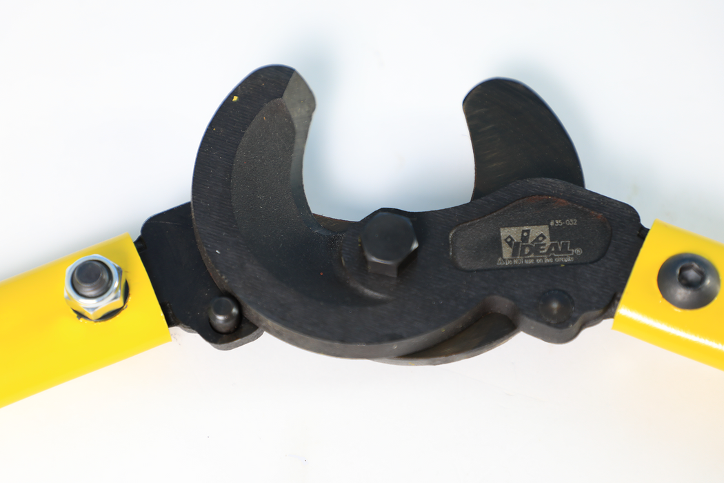 Ideal 35-032 500 MCM Long-Arm Cable Cutter, 22"