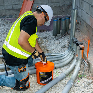 Klein Tools 50122 Conduit Measuring Pull Tape for Heavy-Duty Cable and Wire Pulling, 1250-Pound x 2000-Foot Long